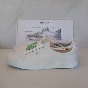 Cariuma | OCA Low Off-White Canvas Sneakers Women's 10.5 / Men's 9 Unisex